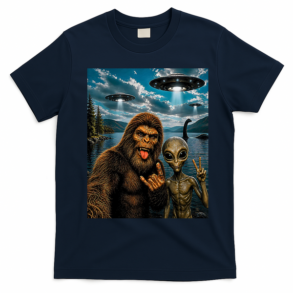 Bigfoot Alien Selfie Rock On Peace Sign UFO Sasquatch T-Shirt - Navy Blue