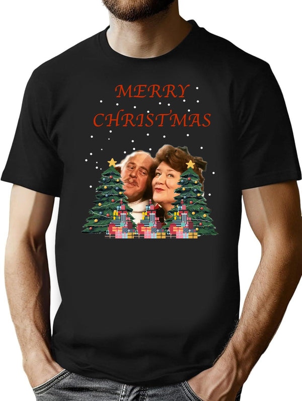 Hyacinth Bucket Christmas Black T-Shirt - Black