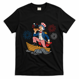 Uncle Sam Enjoying A Hot Dog Fireworks USA T-Shirt - Black